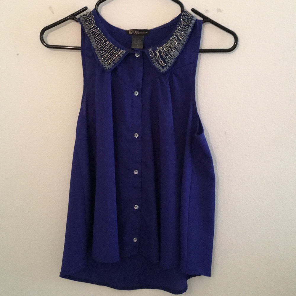 Sleeveless, Beaded Collar, Button Up Blouse